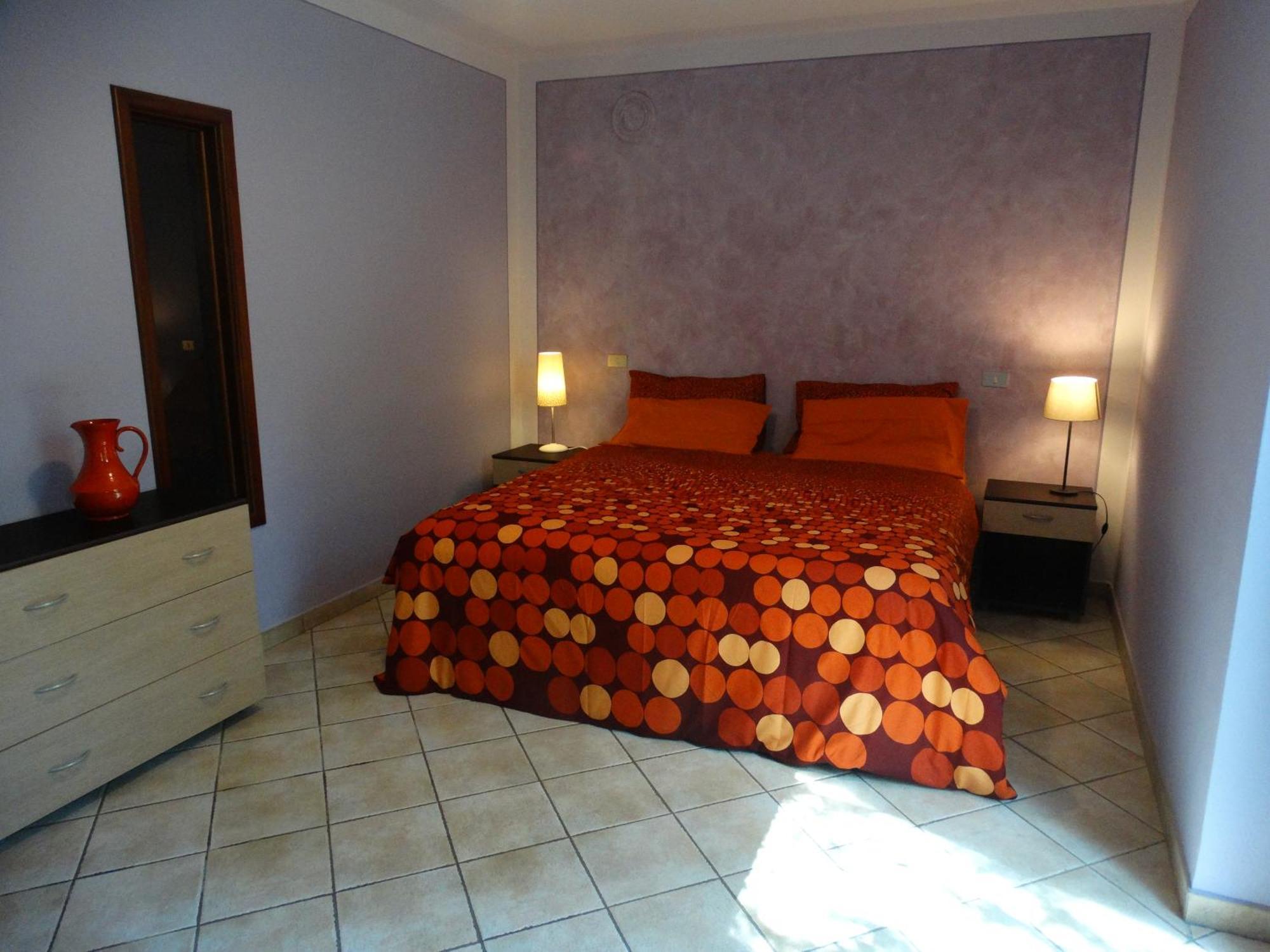 Agriturismo Casa De Colores Moretta Luaran gambar